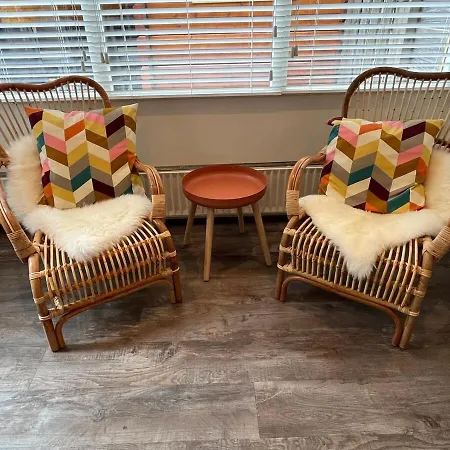 Eldorado I Near Forest On Quiet Park * Putten