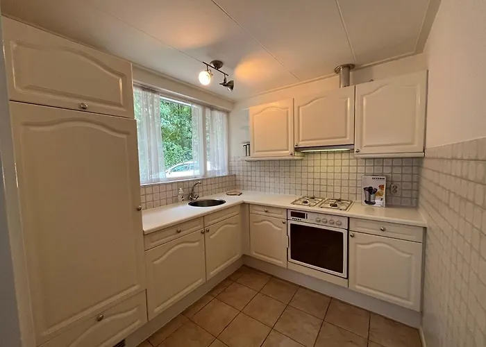 Eldorado I Near Forest On Quiet Park